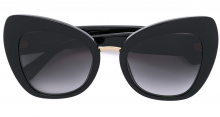 Cat-eye sunglasses