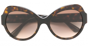 Round oversized sunglasses