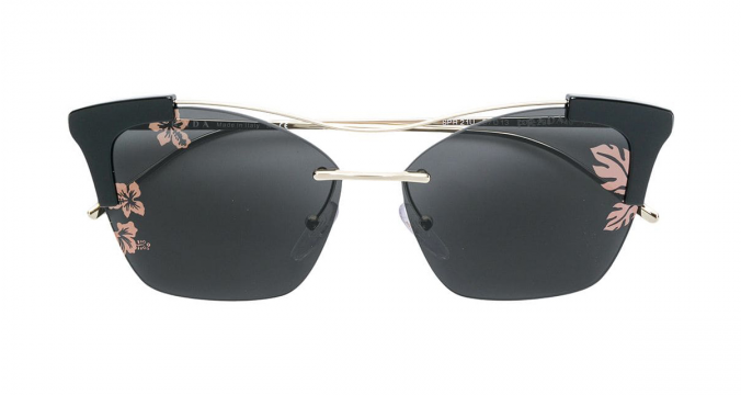 PRADA EYEWEAR cat-eyed frame sunglasses
